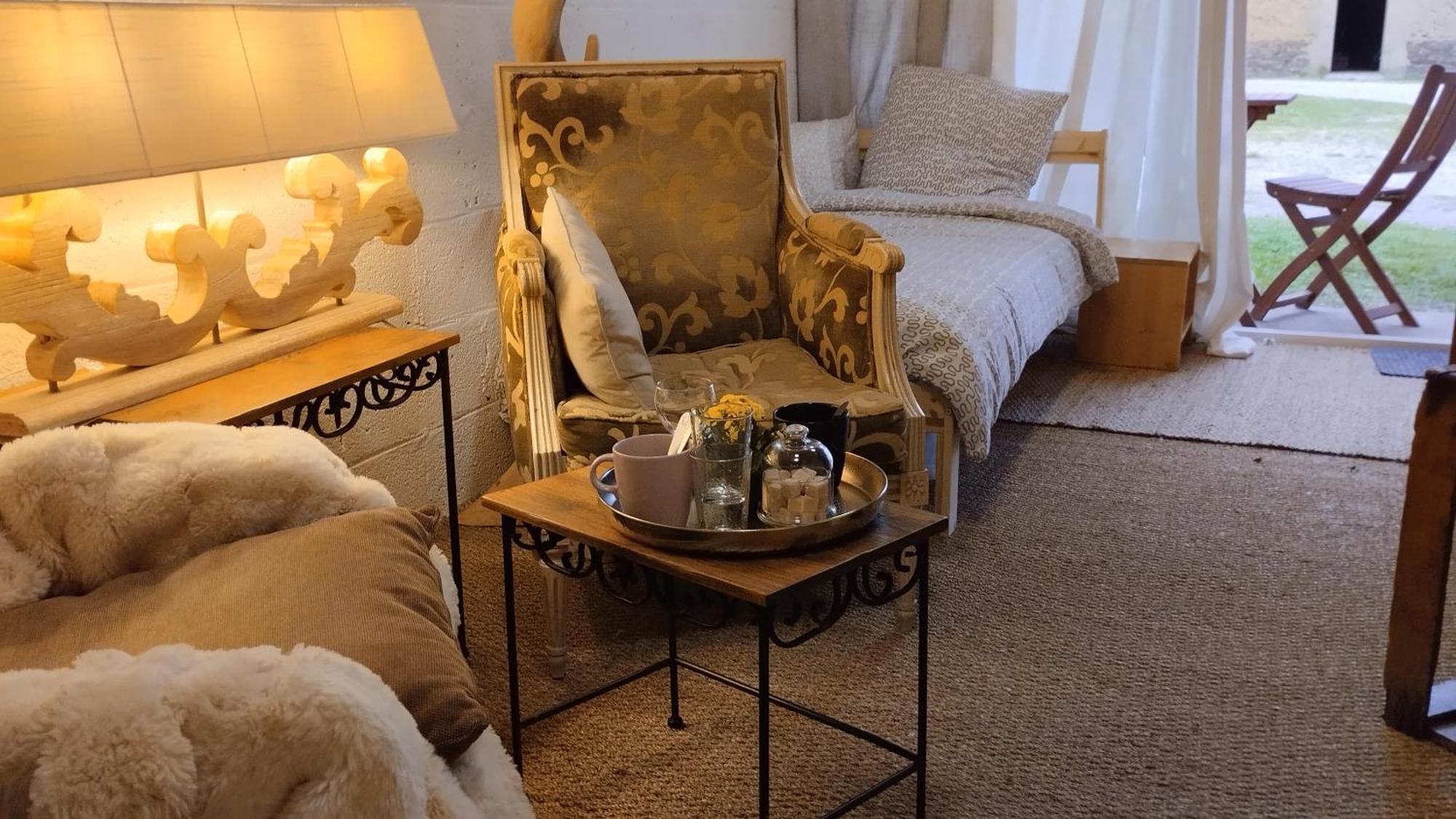 Le Laboratoire Shabby Chic De La Parfumerie Du Manoir Chavagne Εξωτερικό φωτογραφία