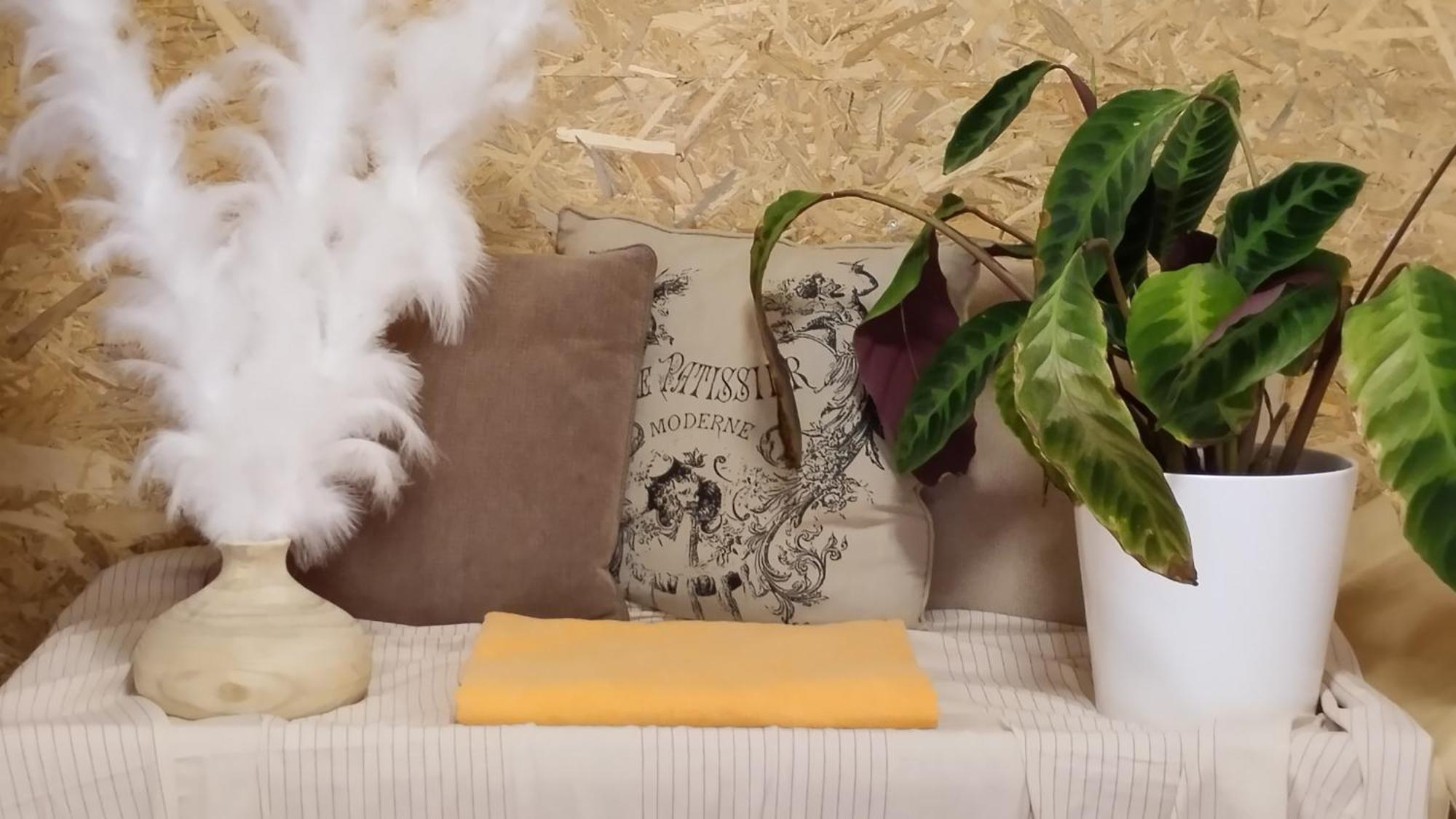 Le Laboratoire Shabby Chic De La Parfumerie Du Manoir Chavagne Εξωτερικό φωτογραφία